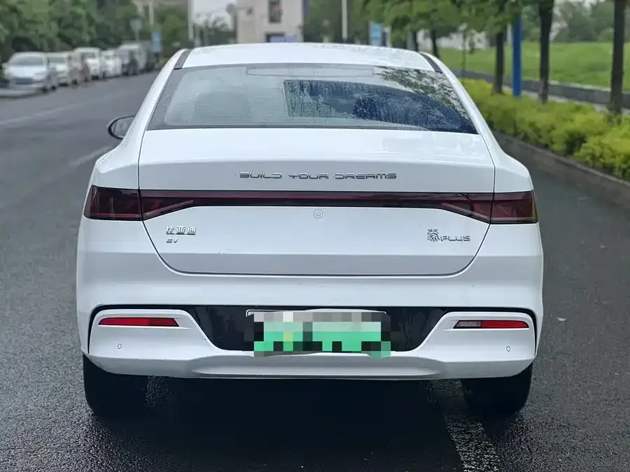 BYD Qin PLUS Qin PLUS 2024 Honor Edition EV 420KM Leading Model 2024 — миниатюра 3