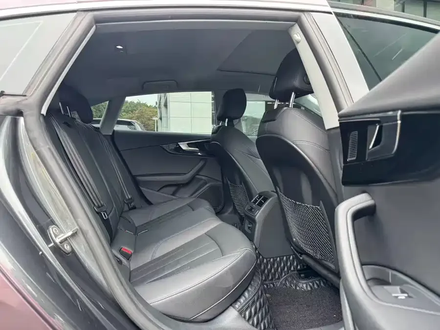 Audi A5 Audi A5 (Imported) 2022 Coupe 45 TFSI quattro Premium Dynamic Edition 2022 — миниатюра 4