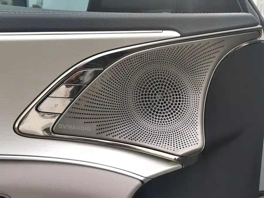BYD Second-hand Han 2025 DM-i 125KM Premium Edition 2024 — миниатюра 4