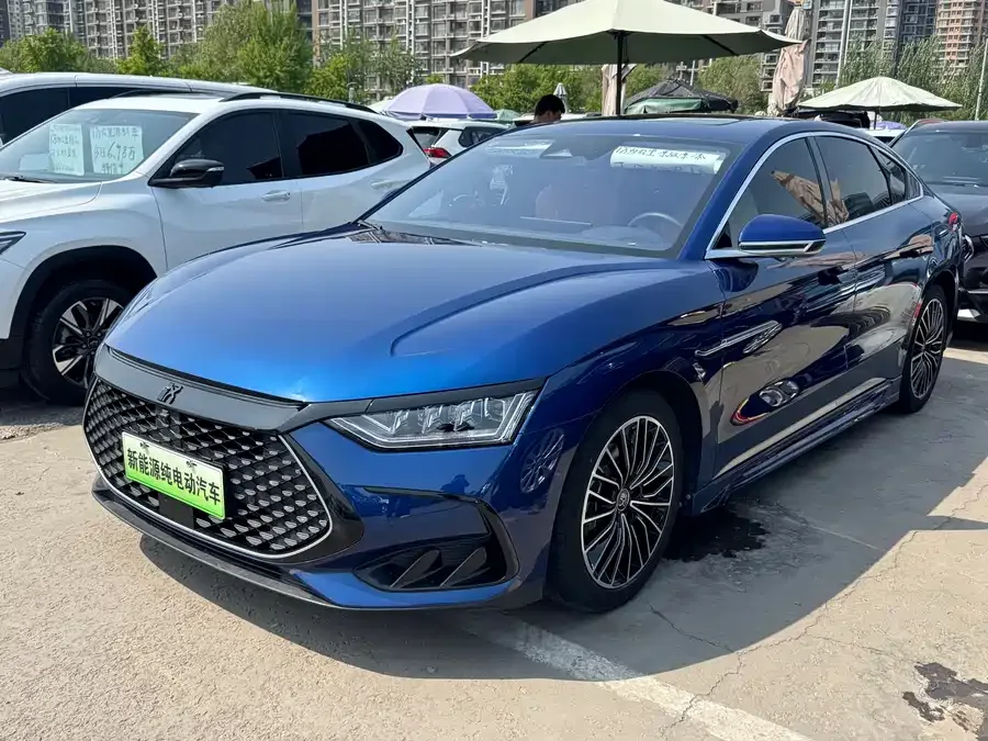 BYD Second-hand Han 2022 DM-i 121KM Premium Edition 2022 — фото 1, купить с доставкой в Москву