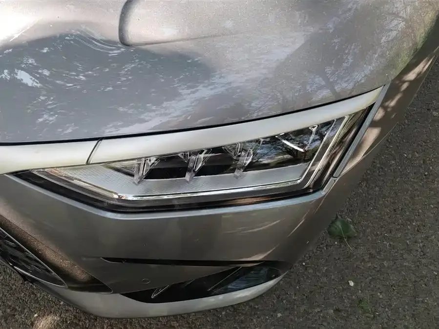 BYD Second-hand Han 2022 DM-i 121KM Premium Edition 2023 — миниатюра 2