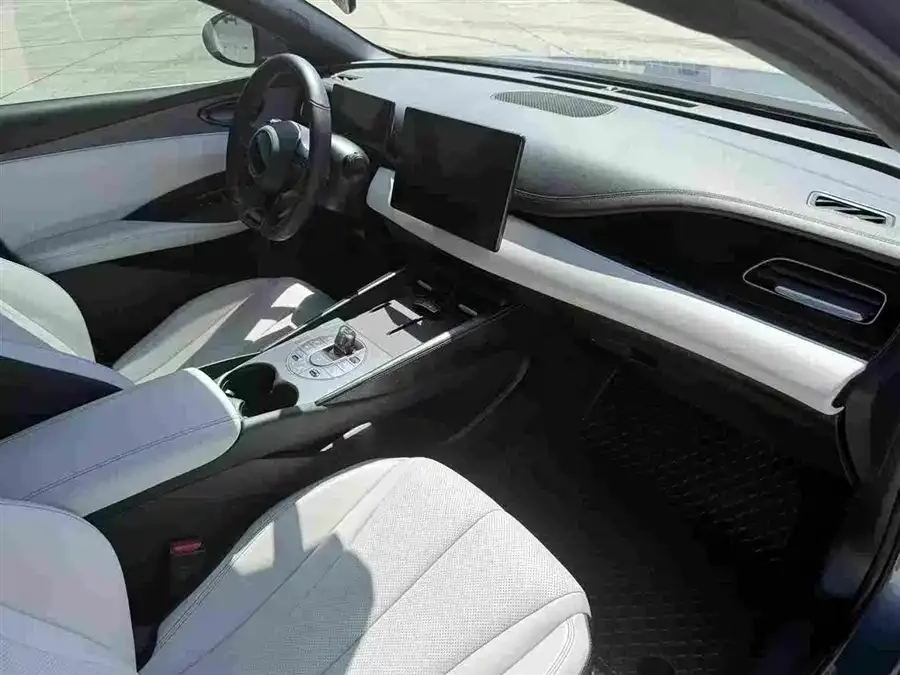 BYD Seal 06 Seal 06 2024 DM-i 120KM Premium Edition 2024 — миниатюра 2