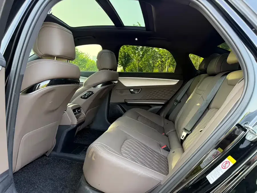 BYD Second-hand Han 2024 EV Honor Edition 506KM Front-wheel Drive Premium 2024 — миниатюра 2