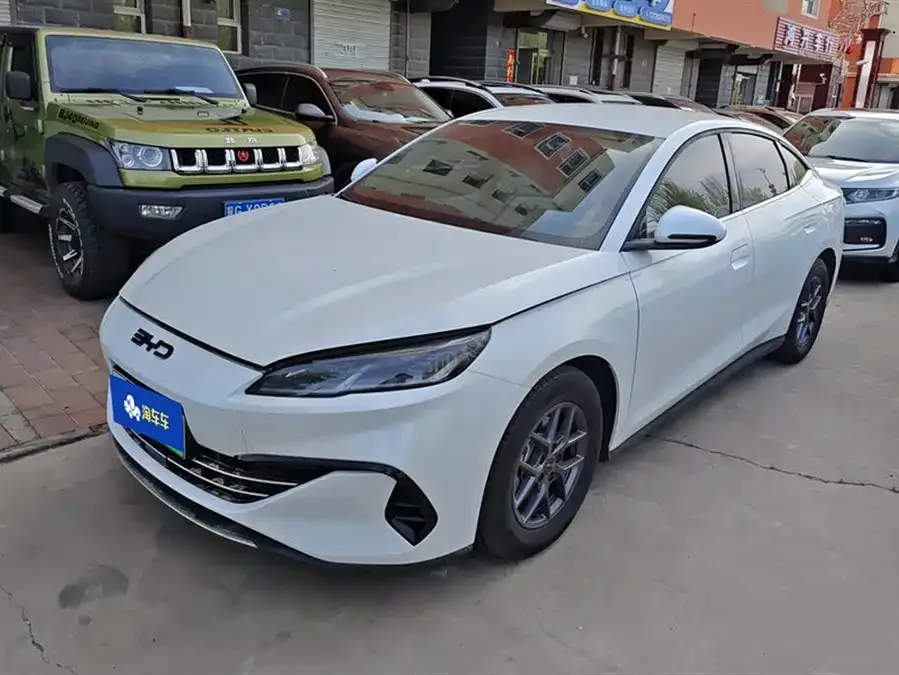 BYD Seal 06 Seal 06 2024 DM-i 80KM Luxury 2024 — фото 1, купить с доставкой в Москву