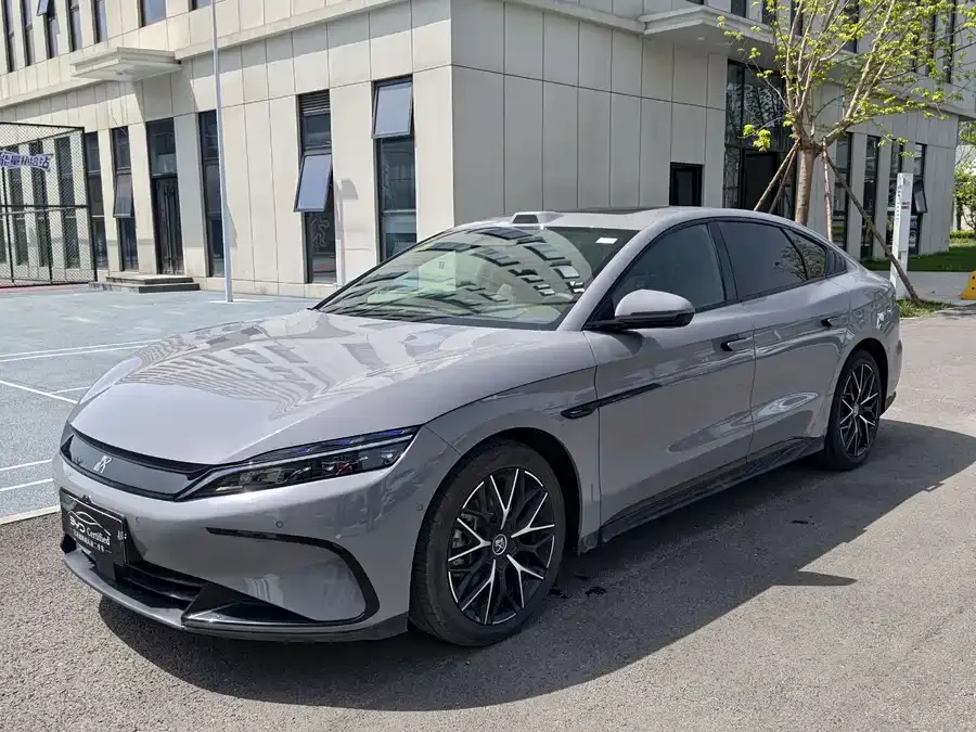 BYD Second-hand Han 2025 DM-i Intelligent Driving Edition 125KM LiDAR Flagship Model 2025 — фото 1, купить с доставкой в Москву