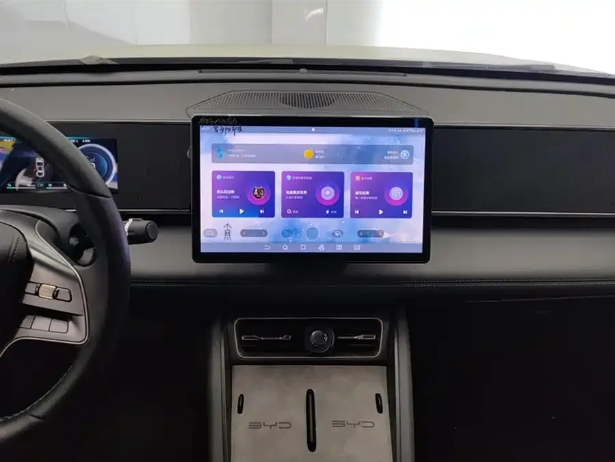 BYD Qin L Qin L 2024 DM-i 120KM Beyond Edition 2024 — миниатюра 4
