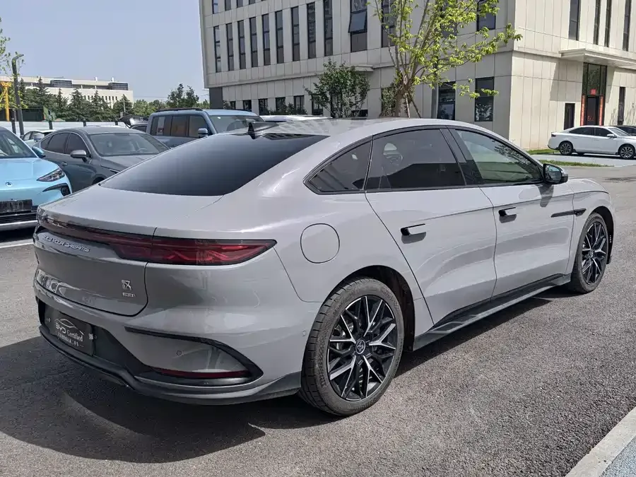 BYD Second-hand Han 2025 DM-i Intelligent Driving Edition 125KM LiDAR Flagship Model 2025 — миниатюра 3