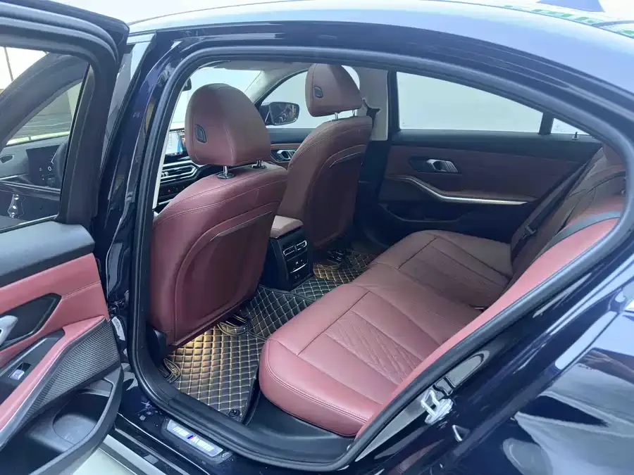 BMW 3 Series BMW 3 Series 2023 320Li M Sport Package 2023 — миниатюра 3