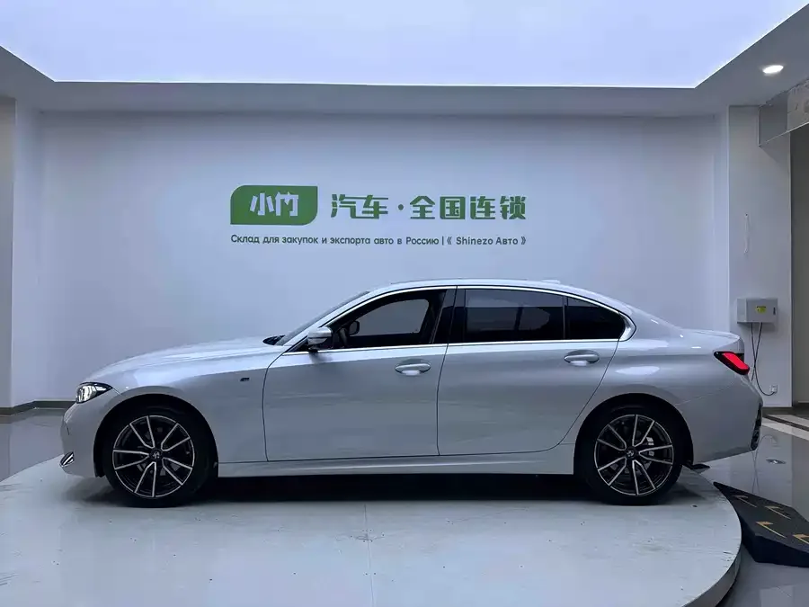 BMW 3 series BMW 3 Series 2023 320Li M Sport Package 2023 — миниатюра 4