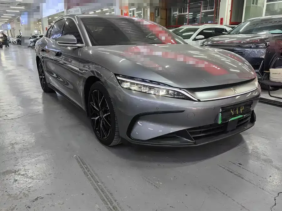 BYD Second-hand Han 2025 DM-i 125KM Premium Edition 2024 — миниатюра 3