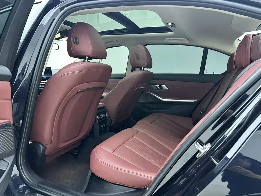 BMW 3 Series BMW 3 Series 2023 320Li M Sport Package 2023 — миниатюра 3