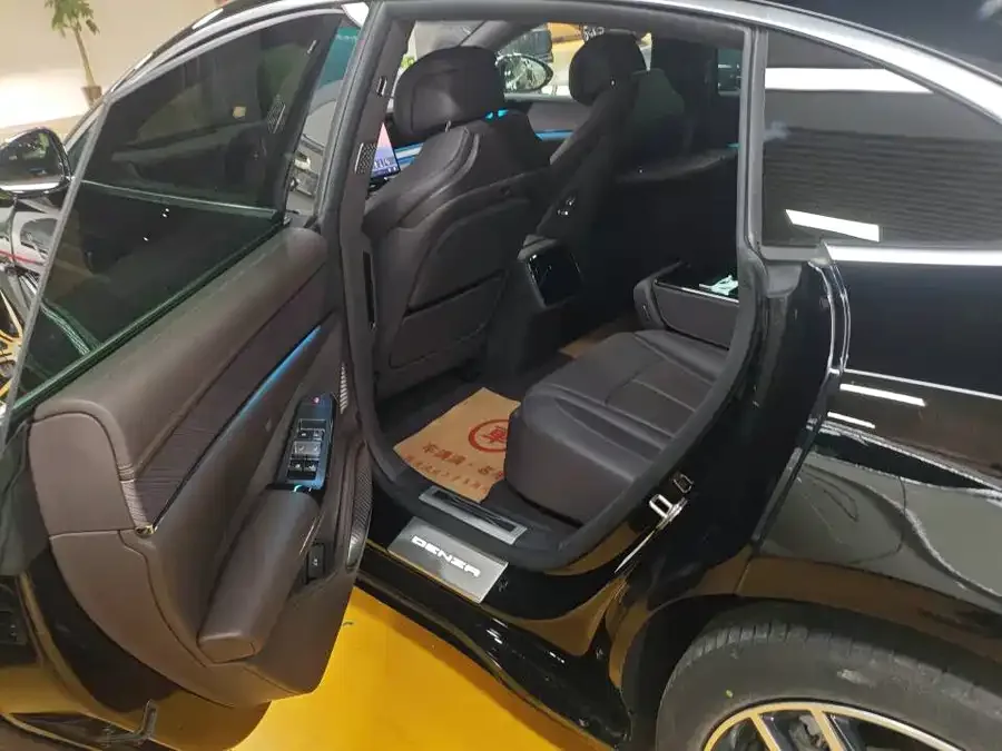 BYD Z9 Denza Z9 2024 1100km 4WD Max Edition 2024 — миниатюра 5