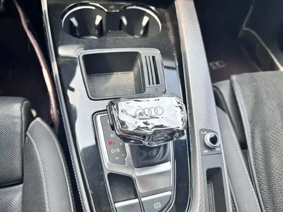 Audi a4 l 2023 40 TFSI quattro luxury and dynamic model 2023 — миниатюра 5