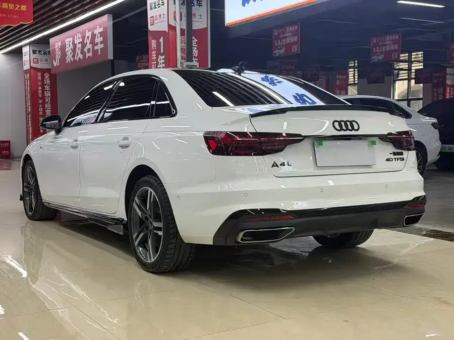 Audi a4 l 2022 40 TFSI luxury and dynamic model 2023 — миниатюра 3