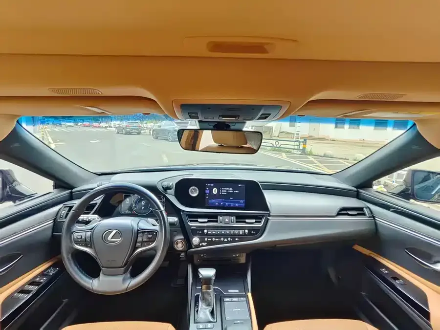 Lexus ES 2021 200 Excellence Edition 2022 — миниатюра 5