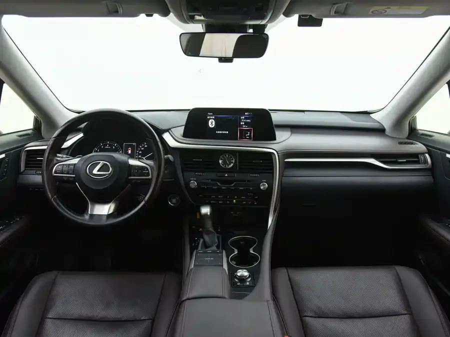 Lexus RX 2020 facelift 300 two-wheel drive comfort version 2022 — миниатюра 3