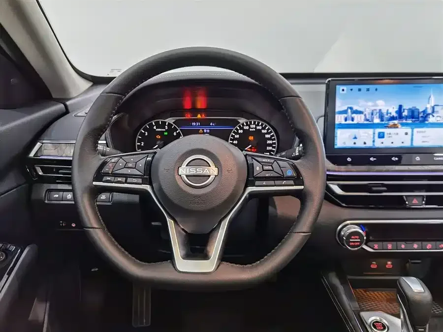 Nissan Altima Teana 2022 2.0L XL-Upr Premium Edition 2024 — миниатюра 5