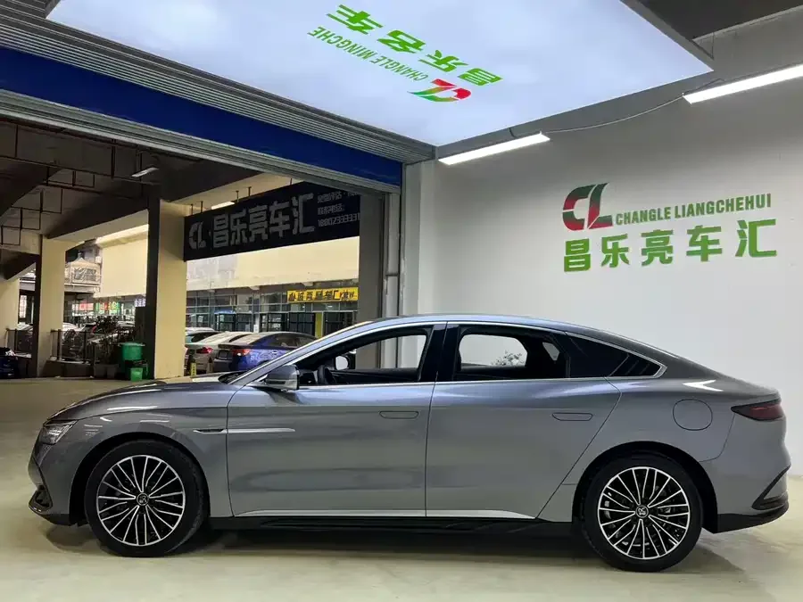 BYD Second-hand Han 2022 DM-i 121KM Premium Edition 2022 — миниатюра 3