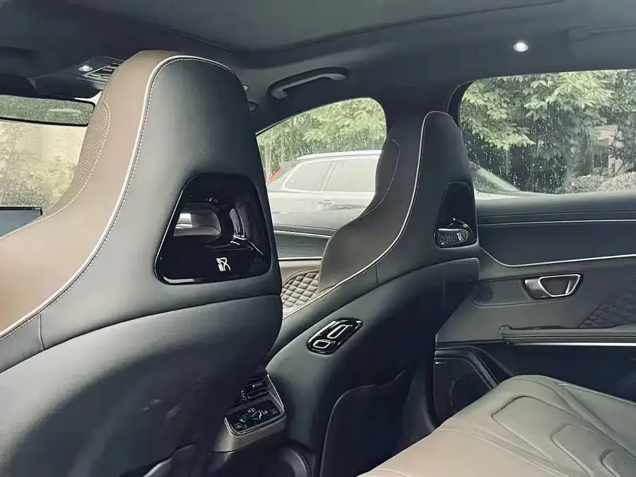 BYD Second-hand Han 2022 DM-i 121KM Premium Edition 2022 — миниатюра 2