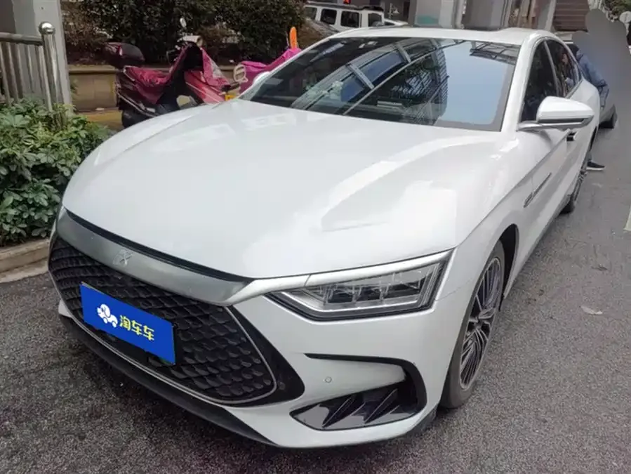 BYD Second-hand Han 2022 DM-i 121KM Premium Edition 2022 — фото 1, купить с доставкой в Москву