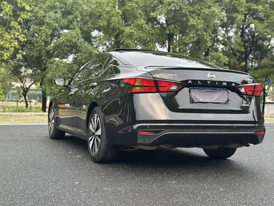 Nissan Altima Teana 2021 2.0L XL Comfort Edition 2022 — миниатюра 3