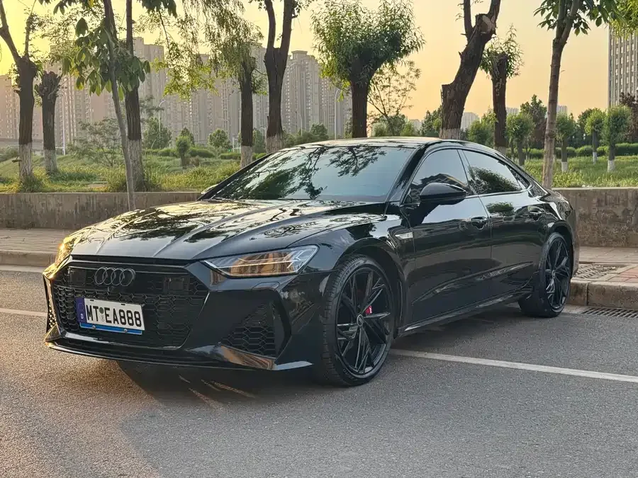 Audi A7L 2023