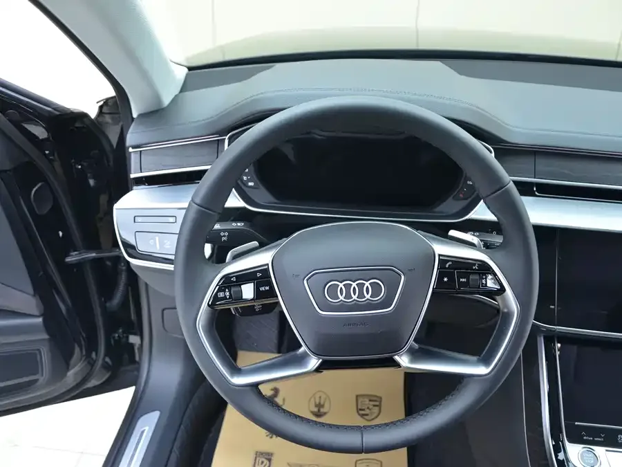 Audi A8 2026 A8L 45 TFSI quattro Luxury 2026 — миниатюра 3