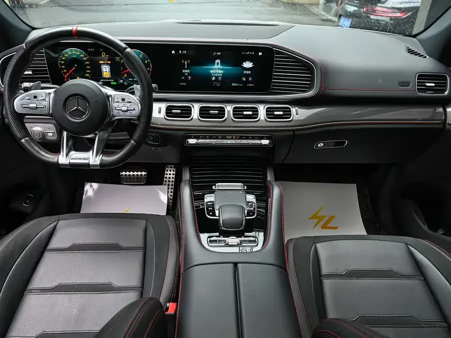 Mercedes-Benz GLE Coupe AMG Mercedes-Benz GLE Coupe AMG 2022 AMG GLE 53 4MATIC+ Coupe SUV 2022 — миниатюра 5