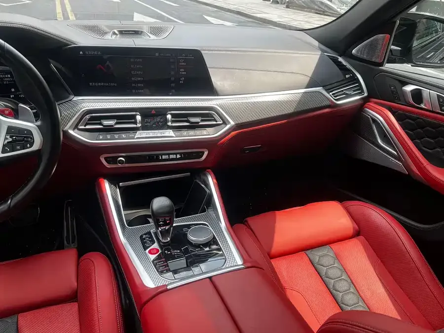 BMW X6 M BMW X6 M 2022 X6 M 2022 — миниатюра 3