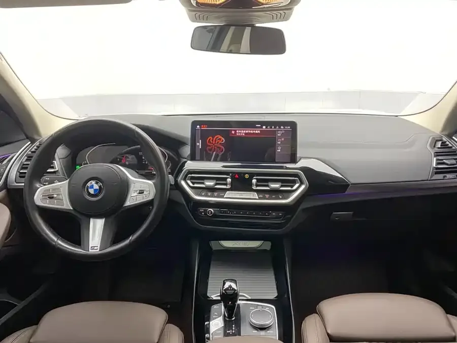 BMW X3 2022 facelift xDrive25i M Sport package 2023 — миниатюра 4