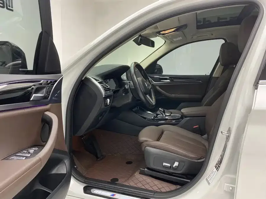 BMW X3 2022 facelift xDrive25i M Sport package 2023 — миниатюра 5