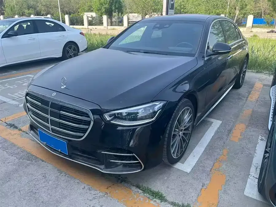 Mercedes-Benz S-Класс 2024