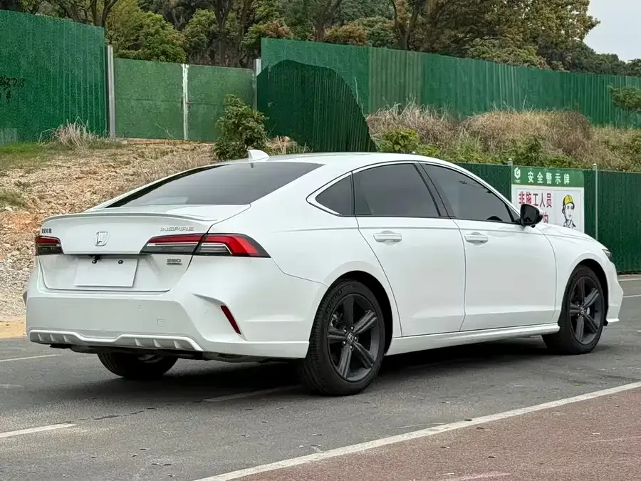 Honda Inspire Insignia 2025 260TURBO Elegant Edition 2025 — миниатюра 4