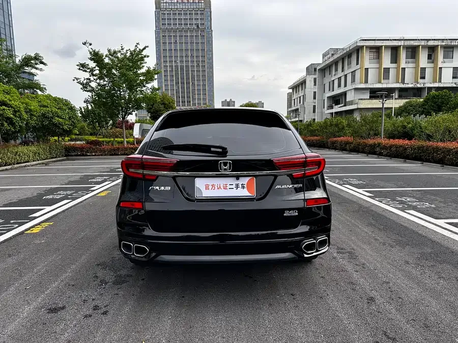 Honda Avancier 2022 Crown Road 240TURBO Two-wheel Drive Limited Commemorative Edition 2022 — миниатюра 4