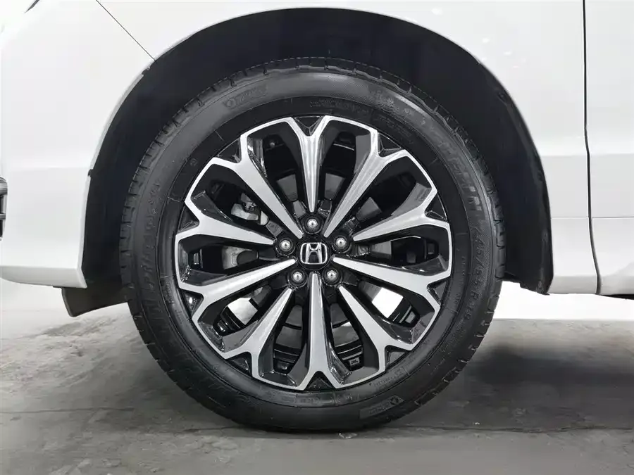 Honda UR-V 2024 370TURBO 4WD Premium Edition 2024 — миниатюра 5