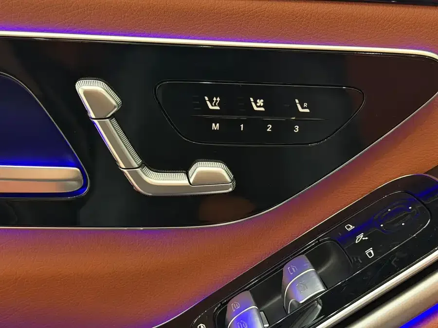 Mercedes-Benz S-Класс Mercedes-Benz S-Class 2024 S 400 L Luxury Edition 2024 — миниатюра 4