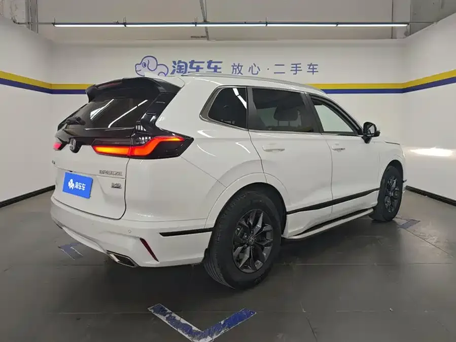 Honda Breeze Haoying 2023 240TURBO 2WD Luxury Edition 5 Seaters 2024 — миниатюра 3