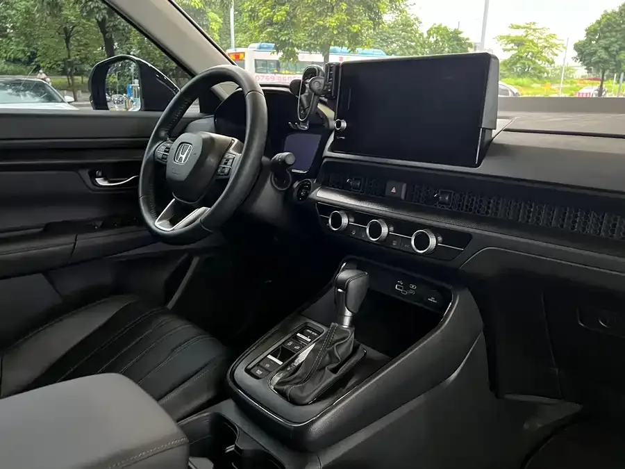 Honda Breeze Haoying 2023 240TURBO 2WD Luxury Edition 5 Seaters 2024 — миниатюра 5