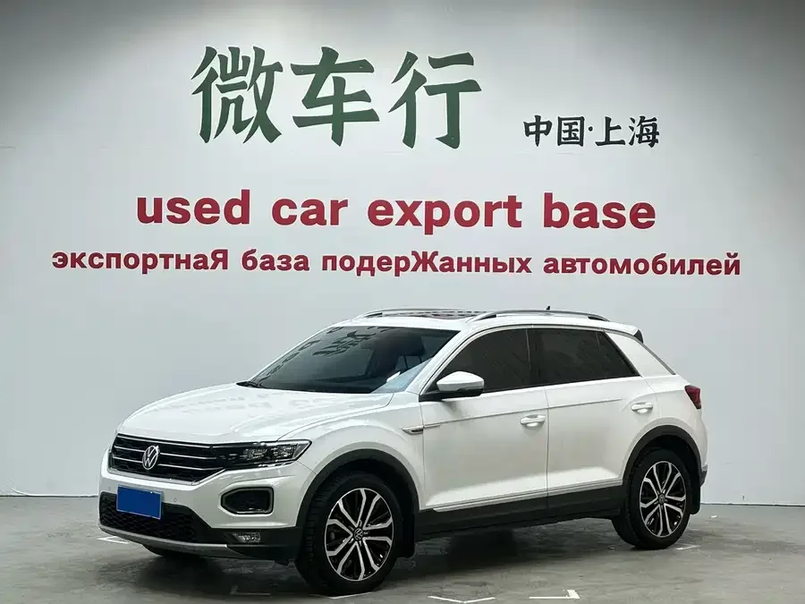 Volkswagen T-ROC T-ROC 2022 280TSI DSG 2WD Comfort PLUS 2022 — фото 1, купить с доставкой в Москву