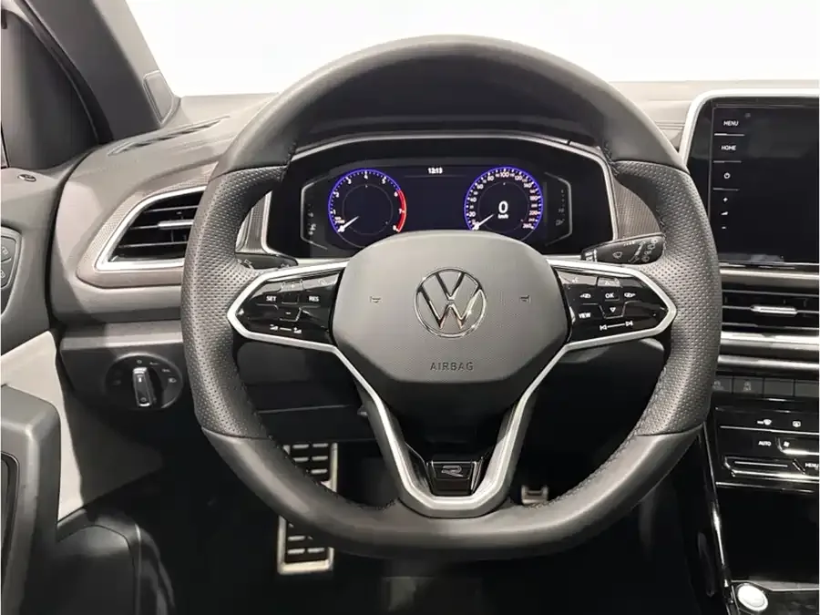 Volkswagen T-ROC T-ROC 2024 300TSI DSG 2WD Chenguang Edition 2025 — миниатюра 3