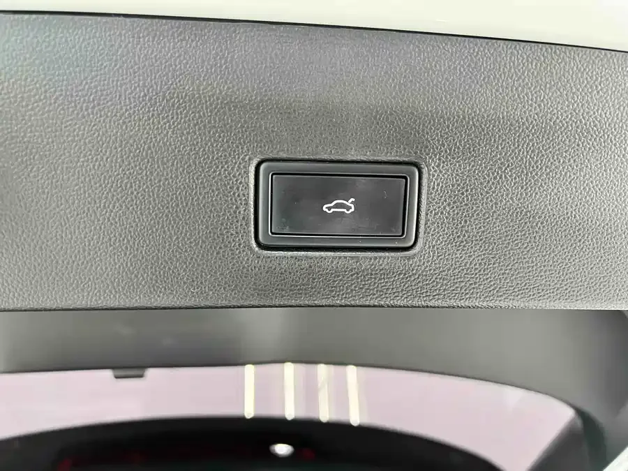 Volkswagen T-ROC T-ROC 2022 280TSI DSG 2WD Comfort PLUS 2022 — миниатюра 5