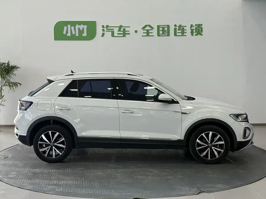 Volkswagen T-ROC T-ROC 2023 280TSI DSG 2WD Time Edition 2023 — миниатюра 4