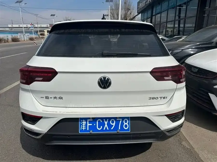 Volkswagen T-ROC T-ROC 2021 facelift 280TSI DSG two-wheel drive elite intelligent version 2022 — миниатюра 2