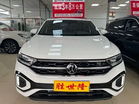 Volkswagen T-Roc 2023 купить в Москве