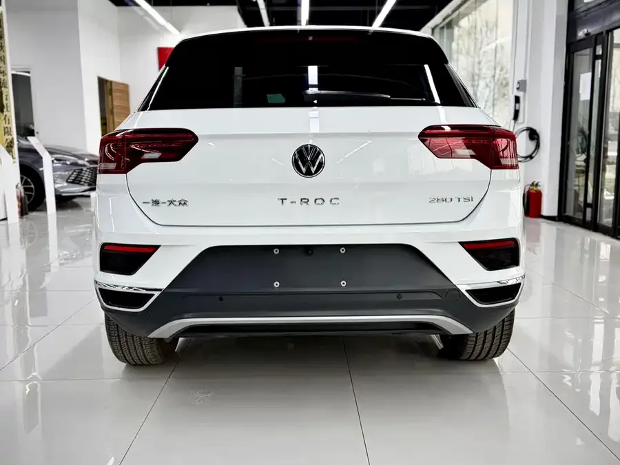 Volkswagen T-ROC T-ROC 2022 280TSI DSG 2WD Elite PLUS 2023 — миниатюра 2