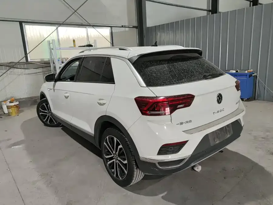 Volkswagen T-ROC T-ROC 2022 280TSI DSG 2WD Comfort PLUS 2022 — миниатюра 3
