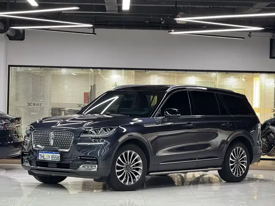 Lincoln Aviator 2023