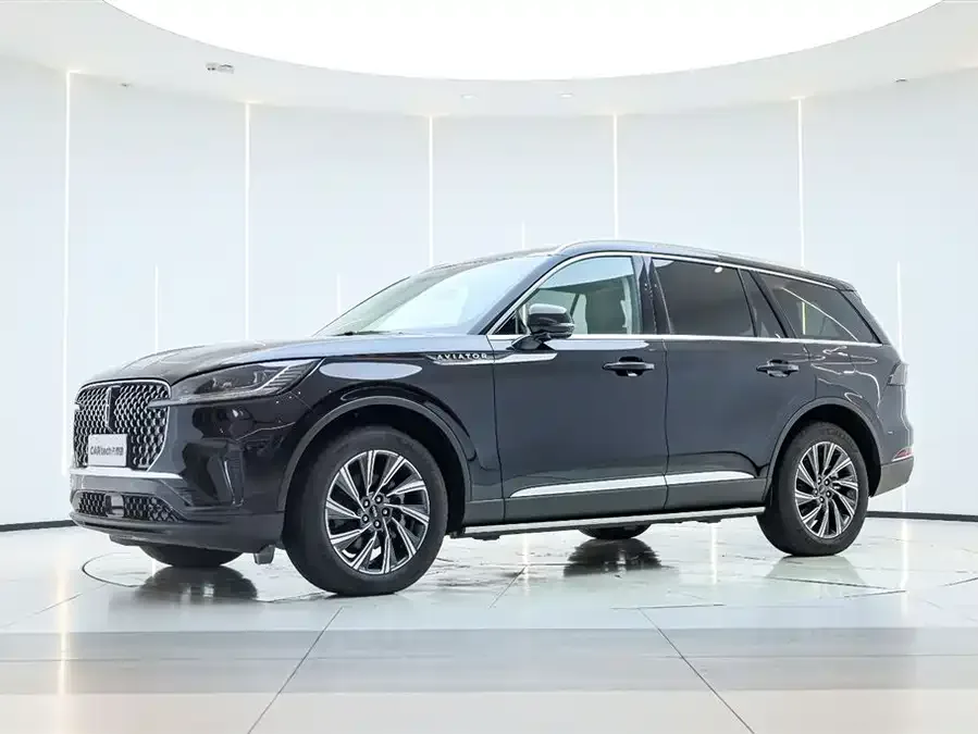 Lincoln Aviator 2025
