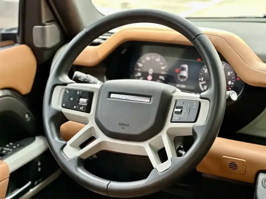 Land Rover guard Land Rover Defender 2023 110 3.0T P400 X-DYNAMIC HSE 2023 — миниатюра 3