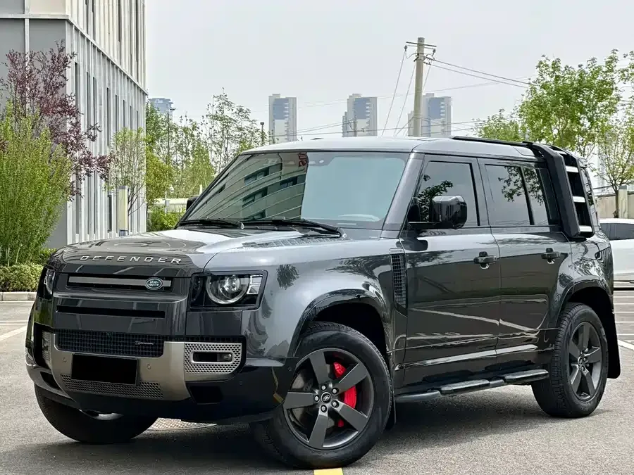 Land Rover guard 2023